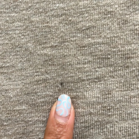 Aritzia Long  Sleeve Top - Picture 9 of 9